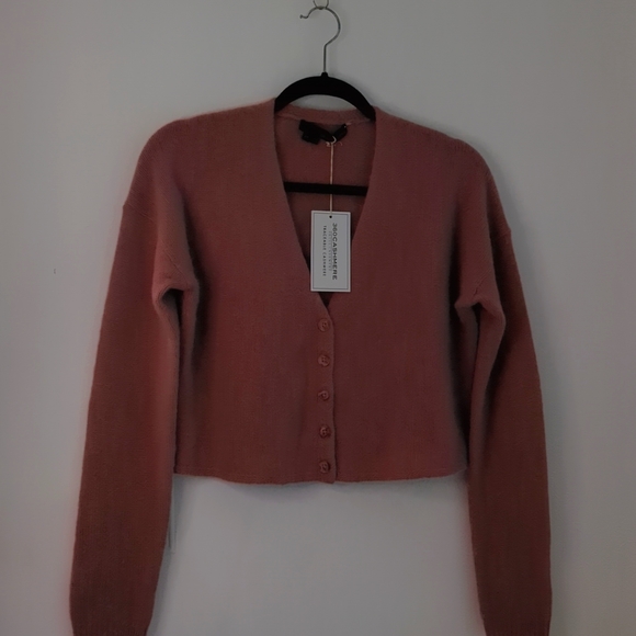 360 Cashmere Sweaters - A 360CASHMERE sweater